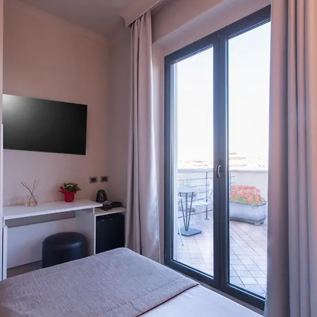 Garner Hotel Rome Aurelia By Ihg Exterior photo