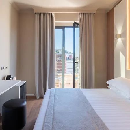 Garner Hotel Rome Aurelia By Ihg Exterior photo