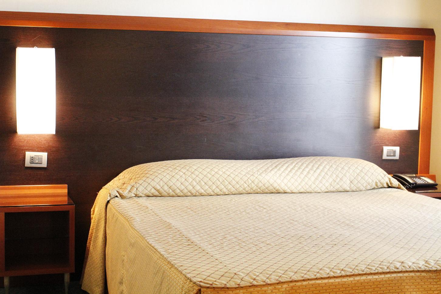 Hotel Smooth West 4*